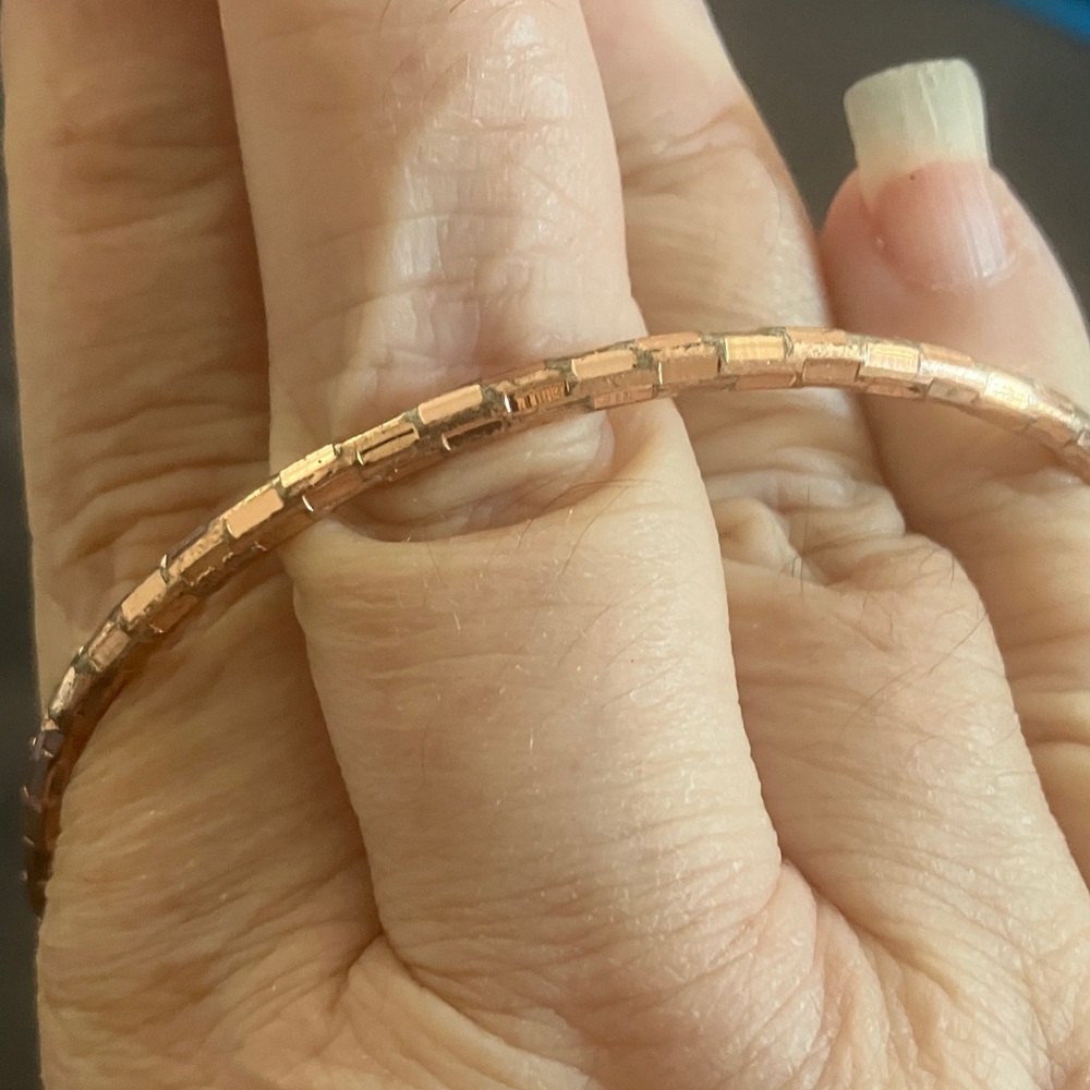 Elegant Rose Gold look Bangle Bracelet
